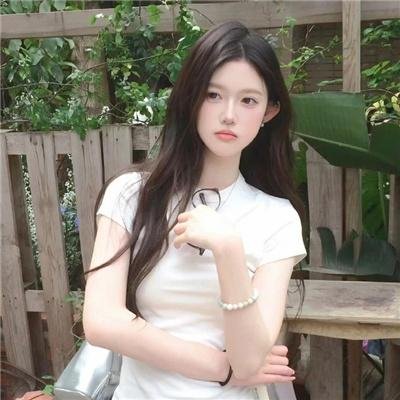 克拉拉·索拉